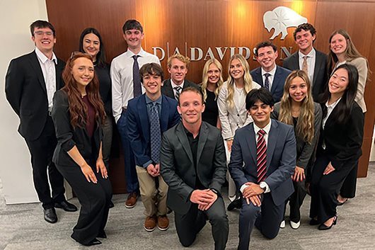 2027 Wealth Management Summer Internship Program
